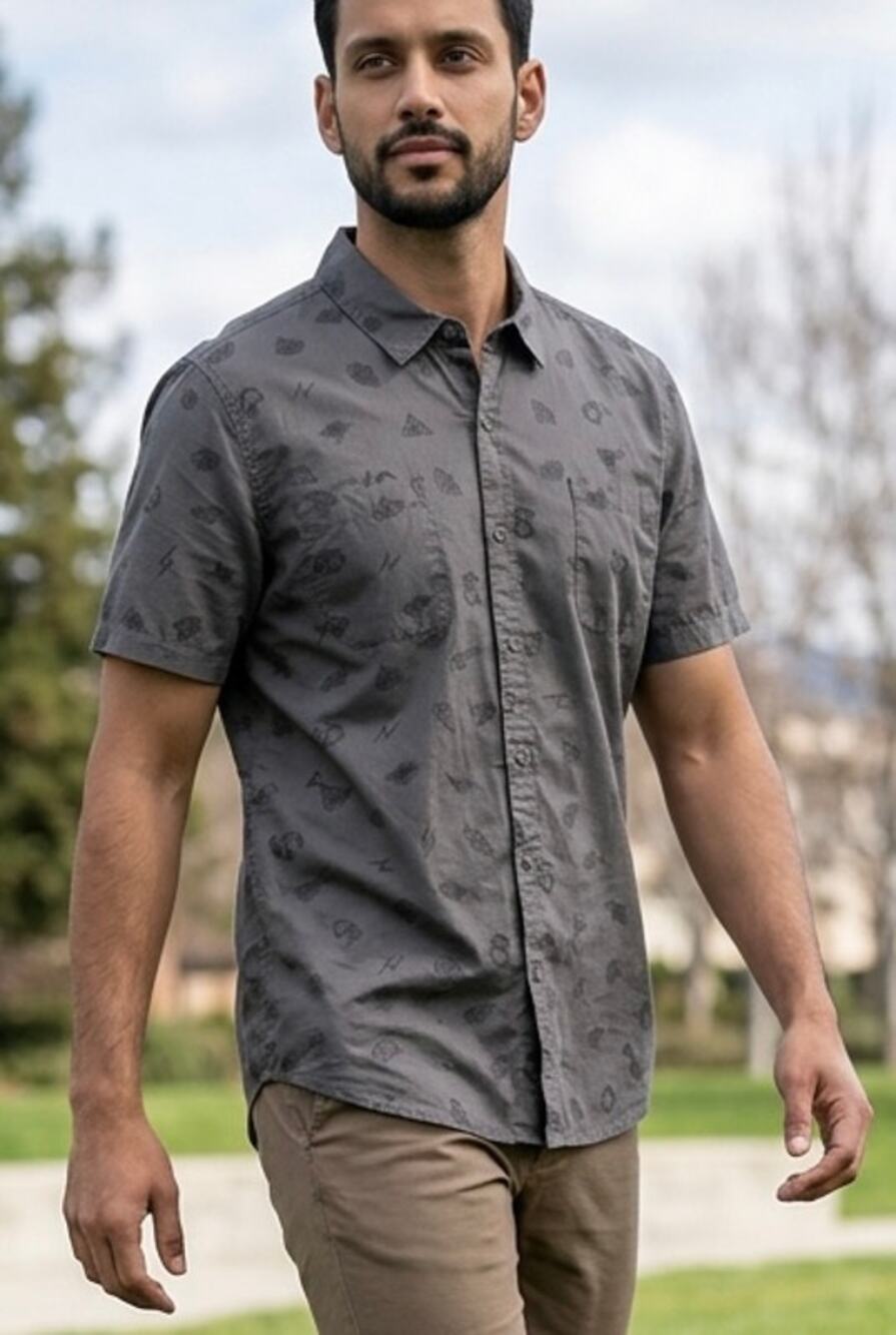 Harry Potter Button Down Shirt Mens Sz L Cotton Short Sleeves Gray AOP Horcruxes